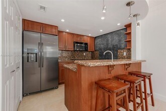 Building Photo - 4520 SW 68th Ct Cir
