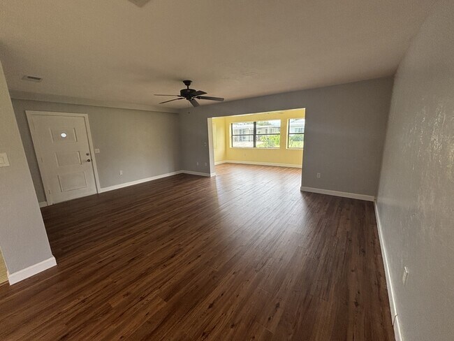 Photo - 3267 Westford Ln House