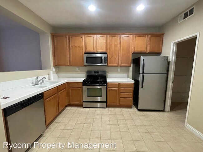 Foto del edificio - 3 br, 2.5 bath House - 15431 Park Point Un...