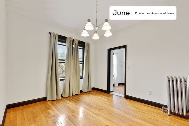 Photo - Room in Shared 4 bed/2.5 bath home