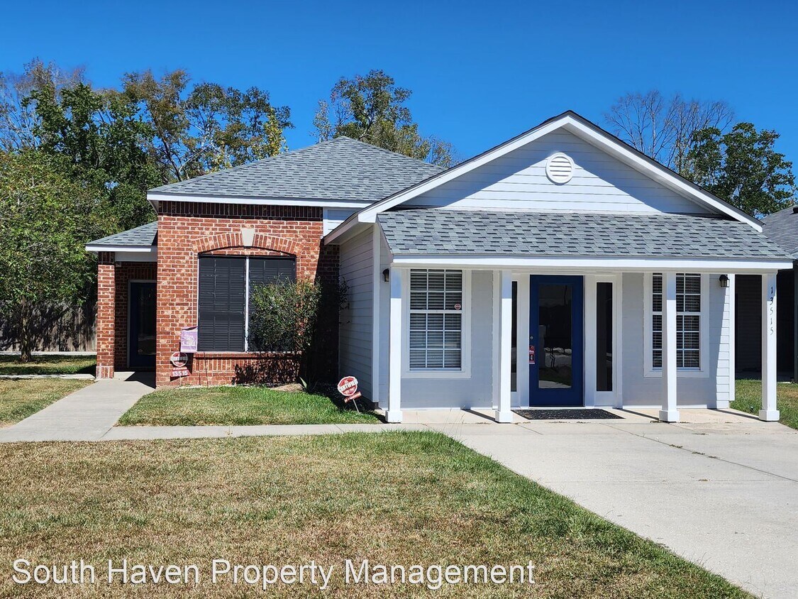 Primary Photo - 4 br, 2 bath House - 13515 Rose Drive