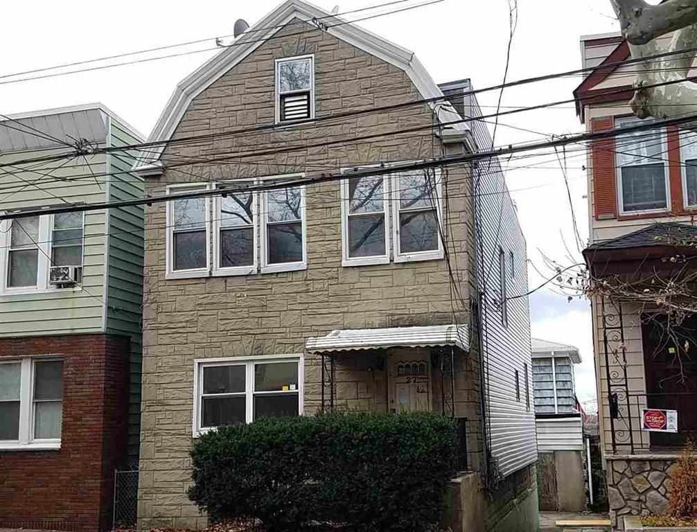 Primary Photo - 27 Terrace Ave