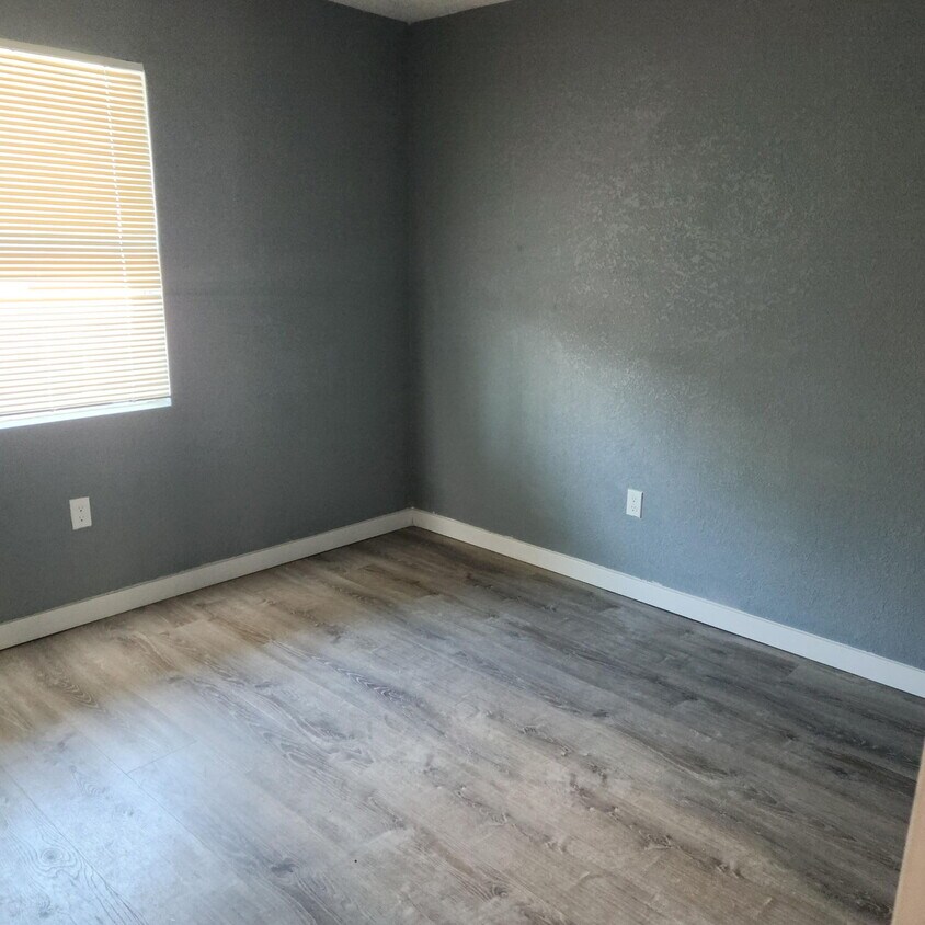 Foto del edificio - 229 NW 12th Ct