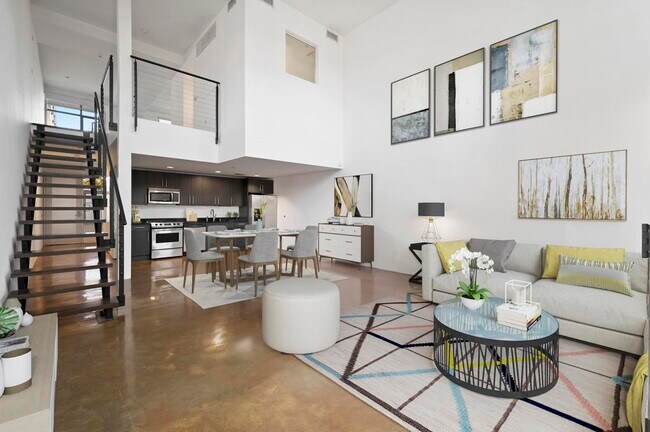 Building Photo - 4111 W Sunset Blvd