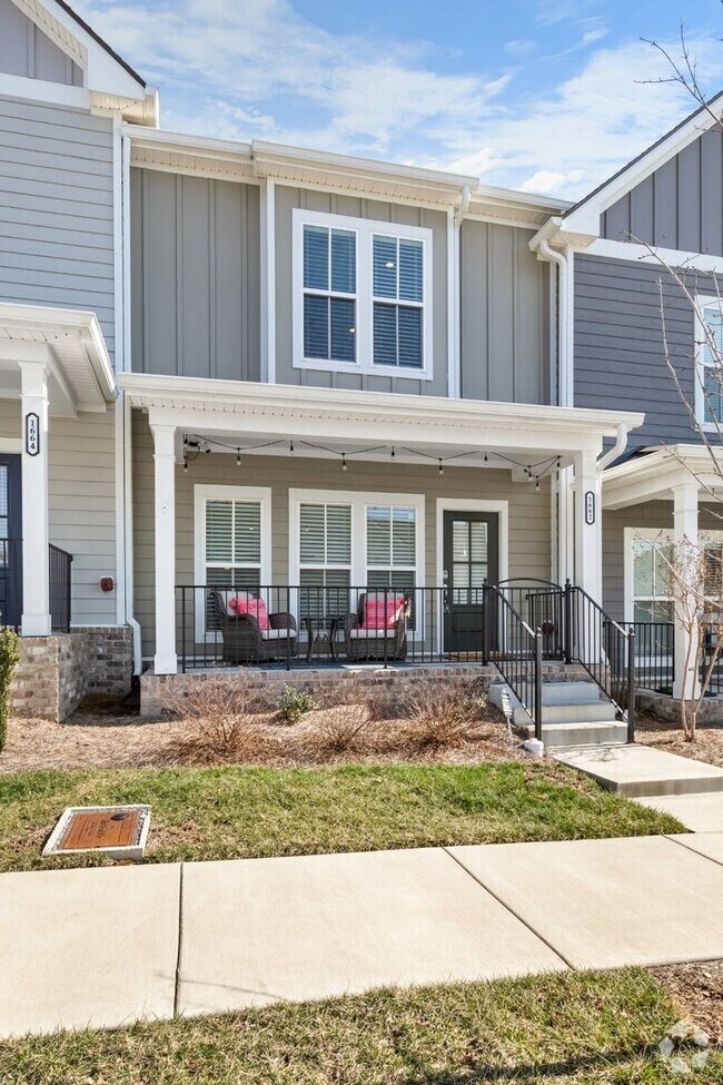 Building Photo - 1662 Carson Meadows Ln