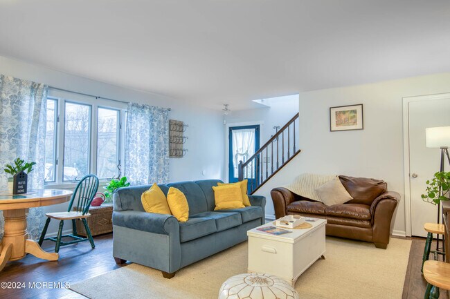 Building Photo - 347 Navesink Ave