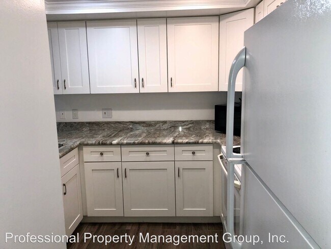 Foto del edificio - 2 br, 1.5 bath House - 140 43rd avenue