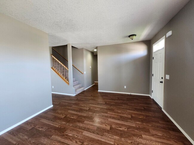 Building Photo - 6201 Wildcat Ln