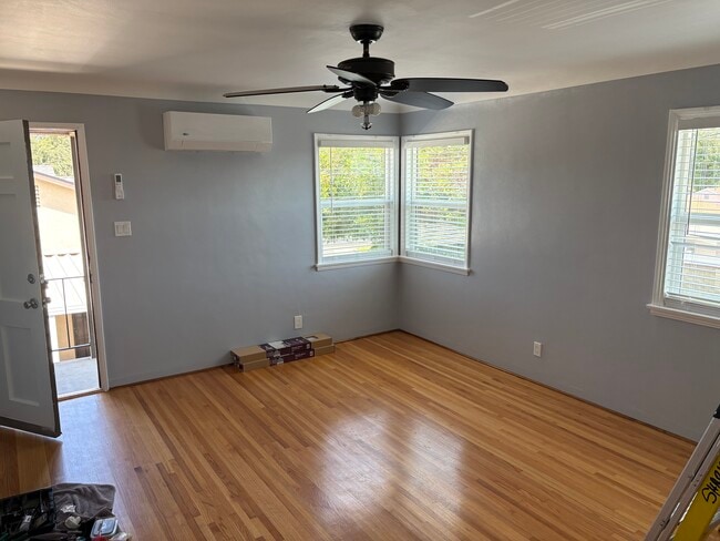 Building Photo - 403 N 19th St