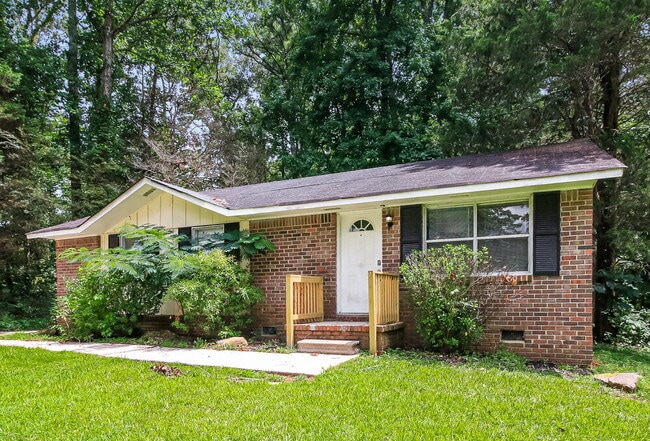 Building Photo - 10192 Port Royal Ct