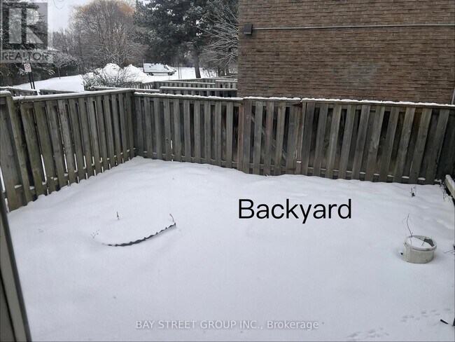 Photo du bâtiment - 6 Pond Fern Way