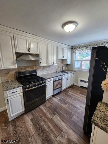 Foto del edificio - 28 Minker Pl