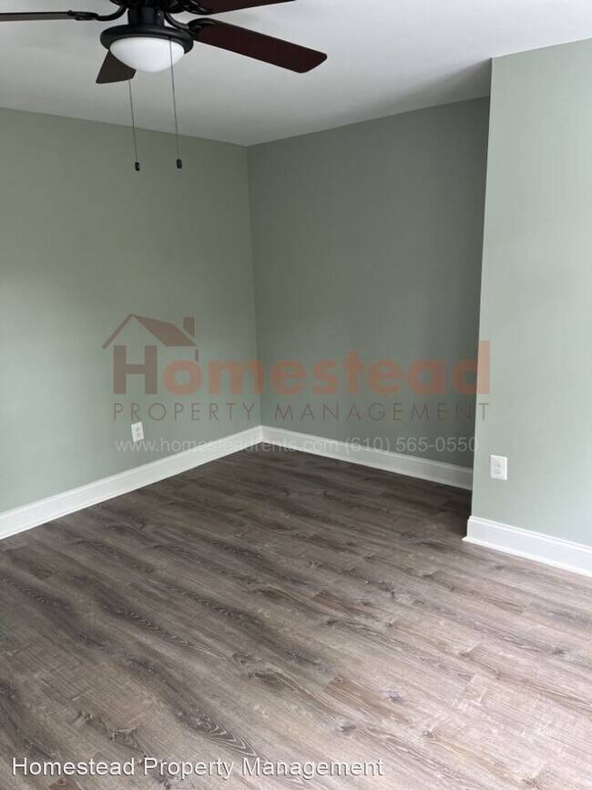 Foto del edificio - 3 br, 1 bath House - 215 Wright Ave