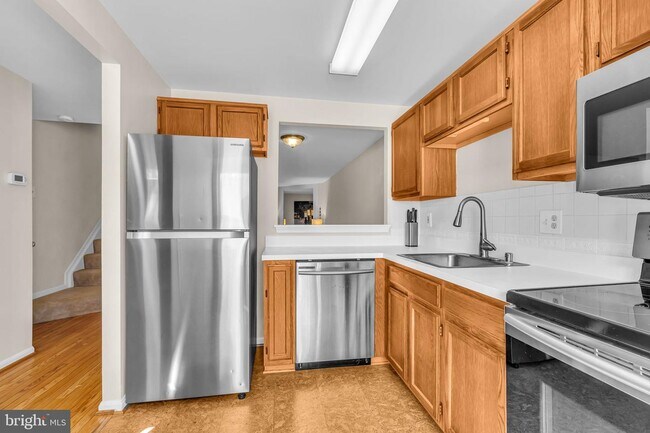 Building Photo - 5882 Wescott Hills Way