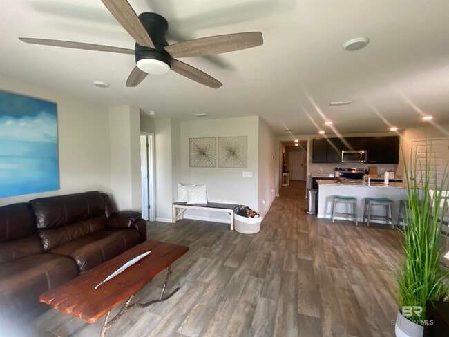 Building Photo - 26161 Gilmore Way