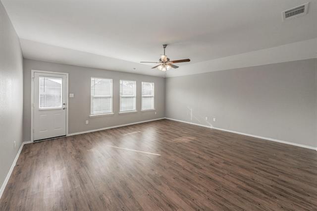 Foto del edificio - 1766 Pioneer Way