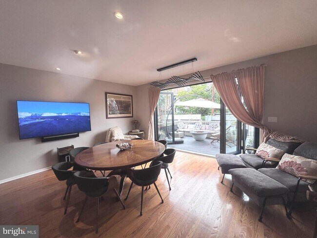 Foto del edificio - 1443 S St NW