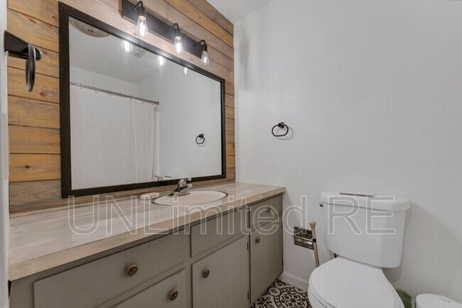 Foto del edificio - 2411 Black Falls Trail