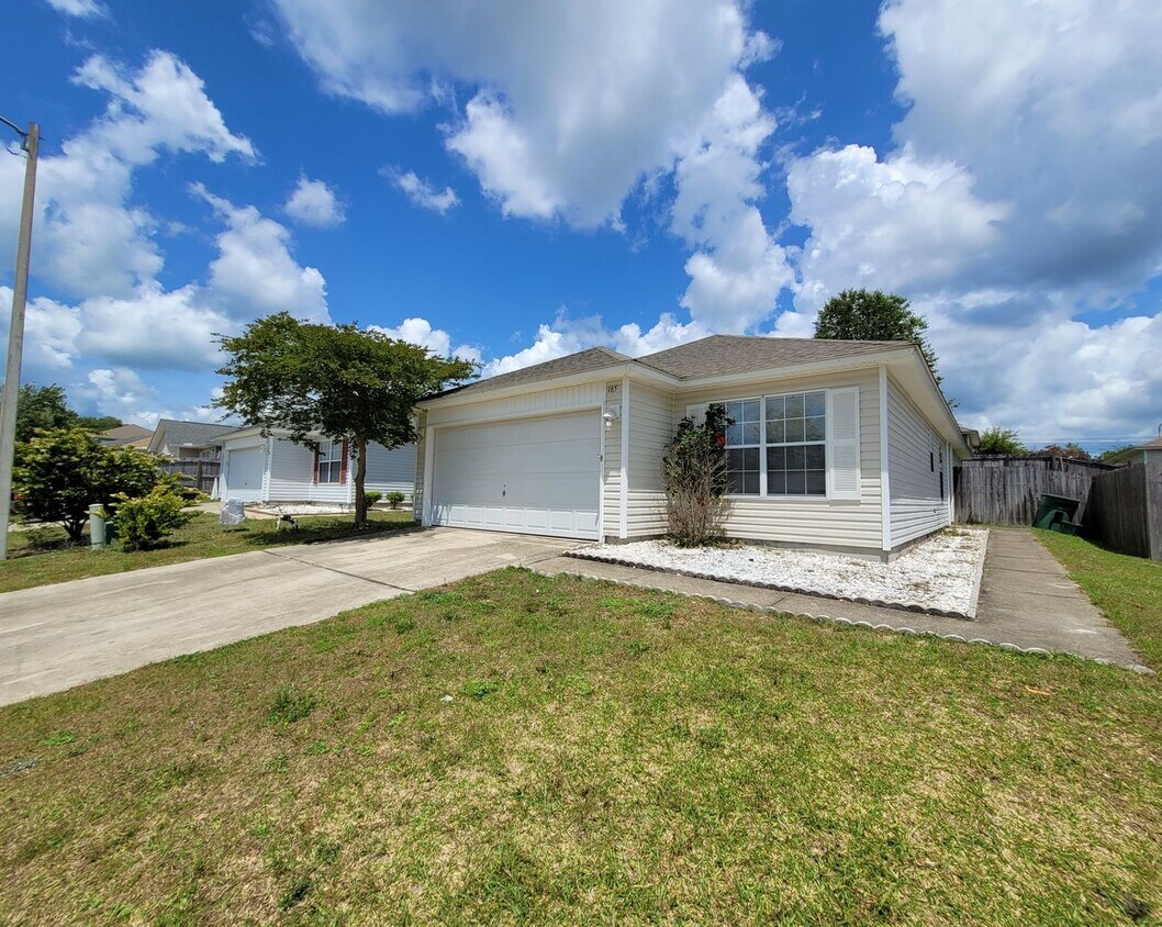 Foto principal - 165 Nivana Dr