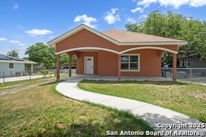 Building Photo - 9322 Clamp Ave
