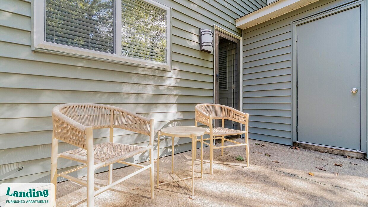 Foto principal - 4301 Mill Village Rd