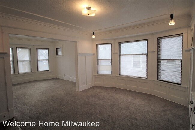 Building Photo - 2471-2473 N 45th St