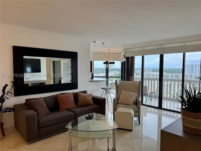 Foto del edificio - 1000 E Island Blvd