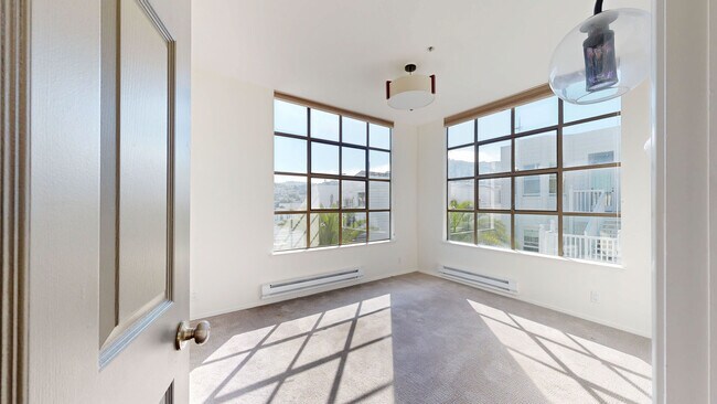 Foto del edificio - 2425 Market St