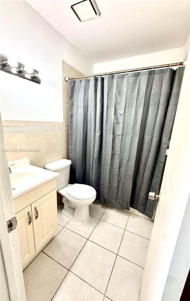 Foto del edificio - 22221 SW 103rd Ct