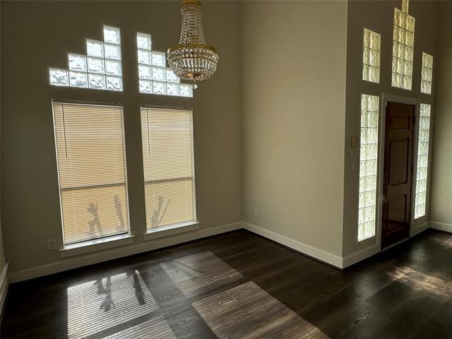 Foto del edificio - 6039 Derek Trail