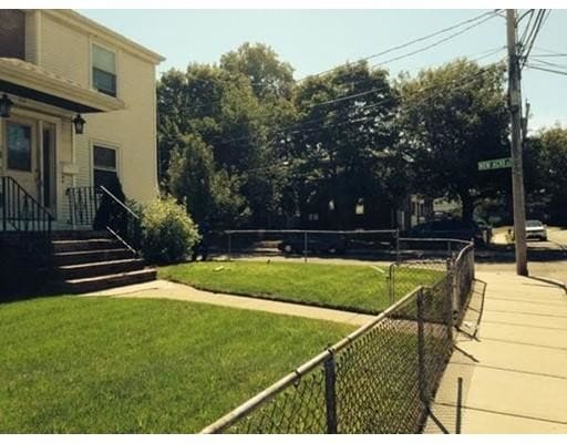 Foto del edificio - 112 Garfield Ave