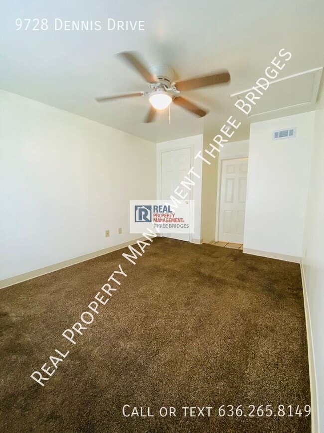 Building Photo - 9728 Dennis Dr
