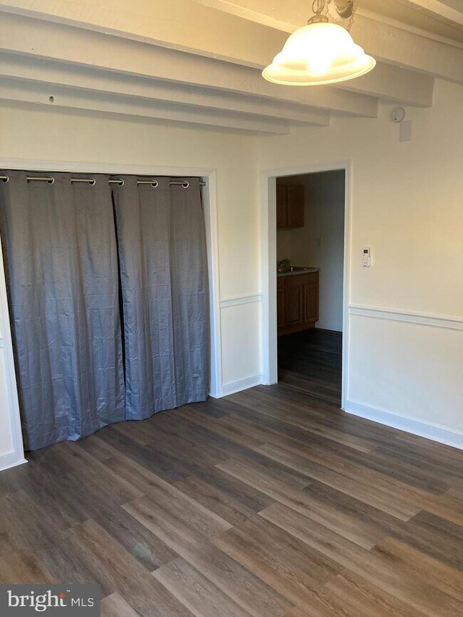 15 Hamilton Ln, Elkton, MD 21921 Room for Rent in Elkton, MD