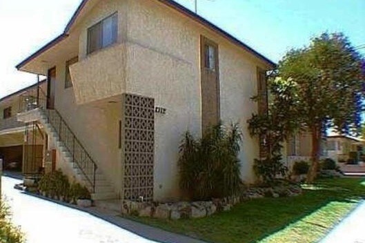 Primary Photo - 4362 W 130th St