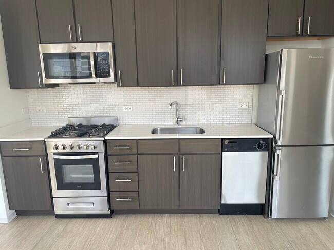 Foto del edificio - 678 N Wells St