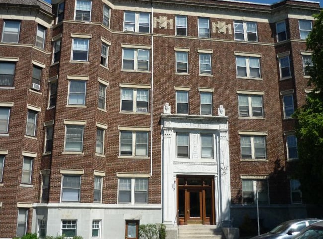 Building Photo - 1460 Commonwealth Ave