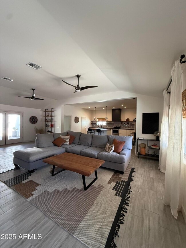 Foto del edificio - 2914 N 47th St