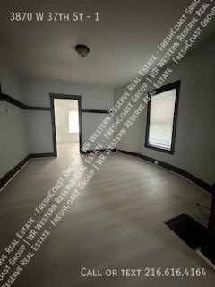 Building Photo - 3870 W 37th St