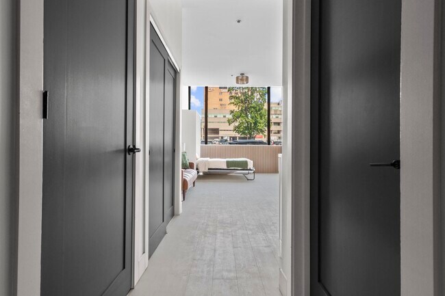 Foto del edificio - Jefferson Square Apartments