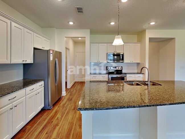 Foto del edificio - 3278 Roundabout Dr