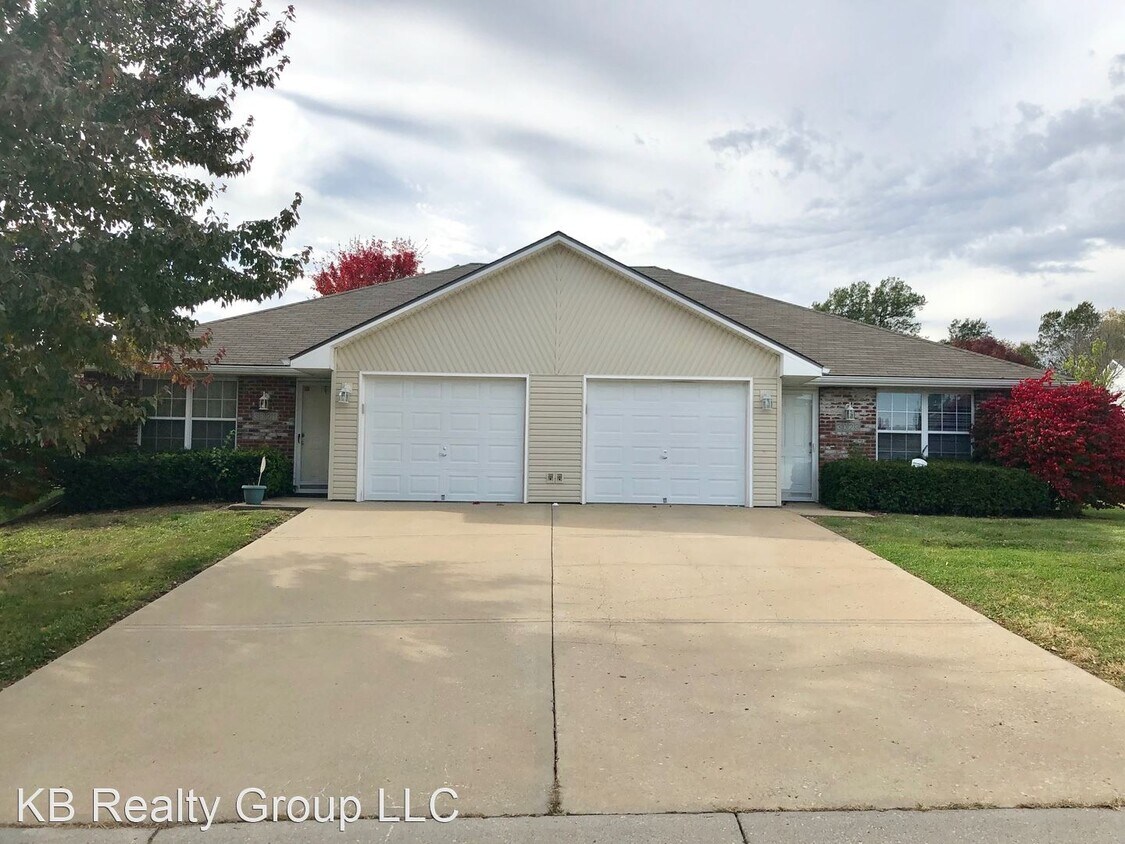 Primary Photo - 2 br, 1.5 bath House - 3023 NW Mill Place