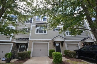 Building Photo - 208 Irving Way
