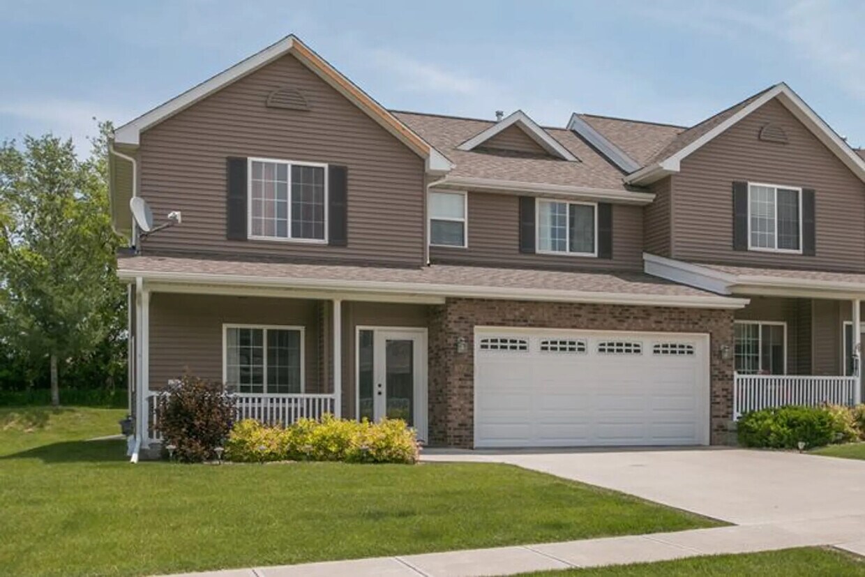 Foto principal - 1672 Burr Dr