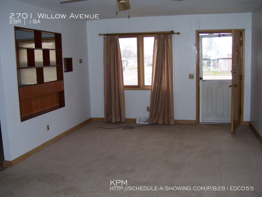 Foto del edificio - 2701 Willow Ave