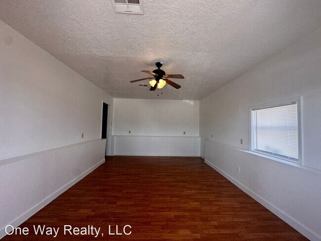 Building Photo - 3 br, 2 bath House - 1619 2nd st
