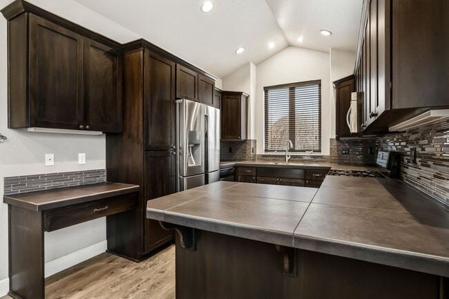 Foto del edificio - Single-Level 3 Bed, 2 Bath Home with Fully Fenced Backyard