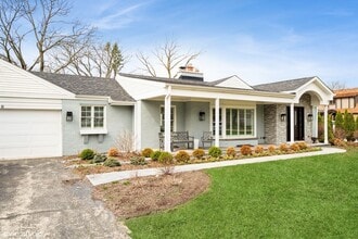 Building Photo - 580 N Happ Rd