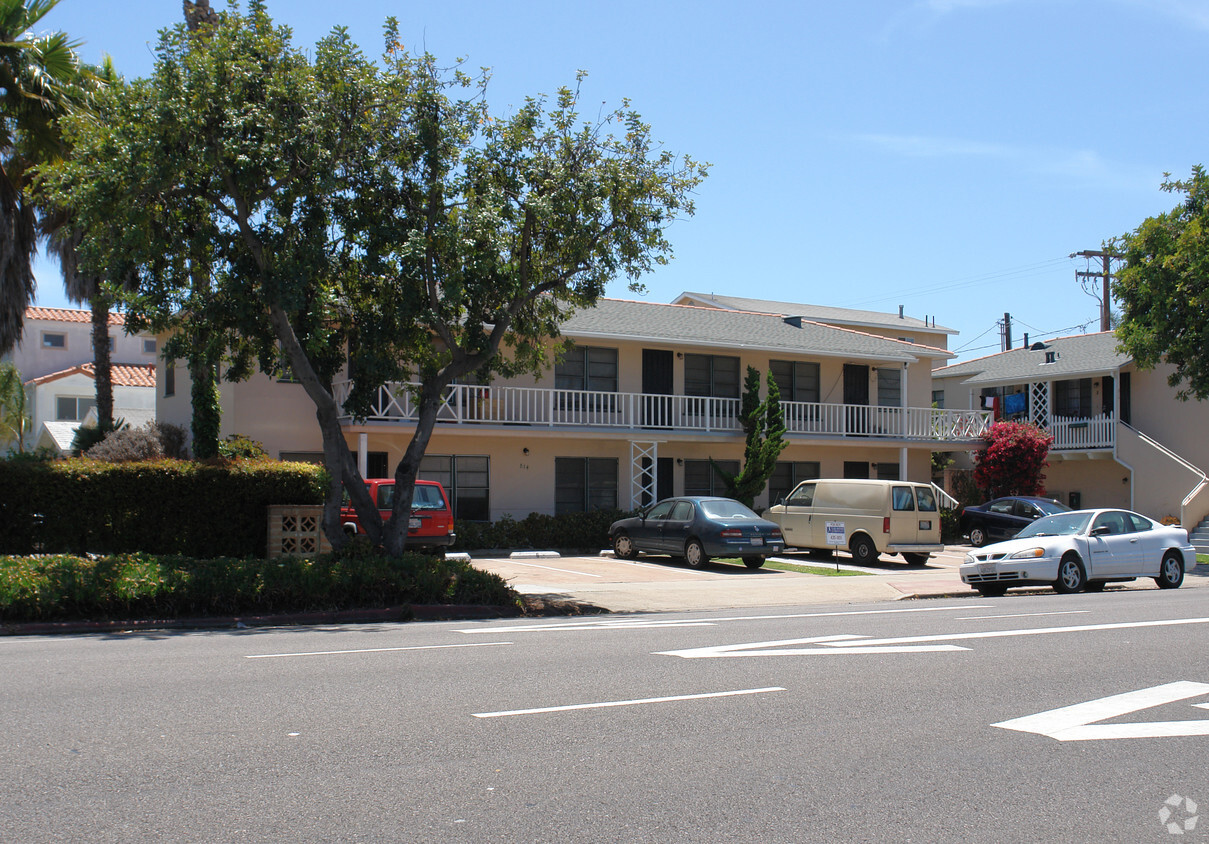 Building Photo - Coronado Apartments