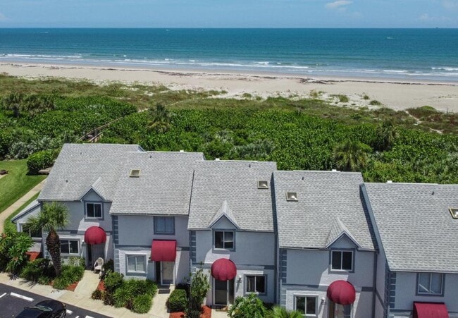 Foto del edificio - 1004 Ocean Park Ln