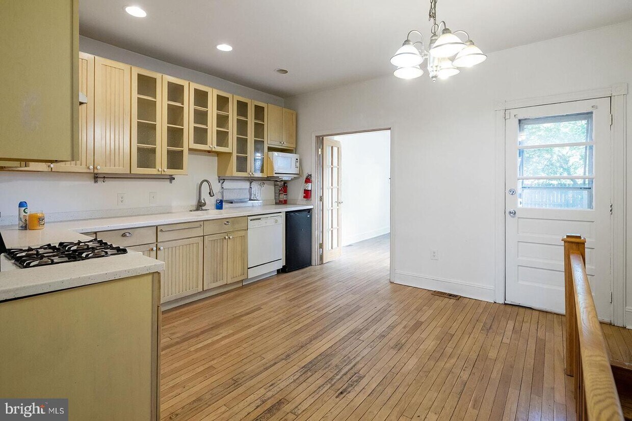 Foto principal - 112 Linden St